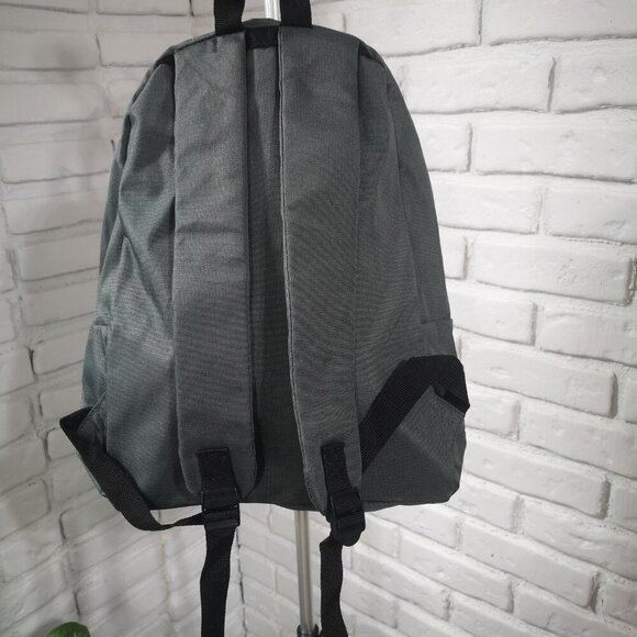 NWT Roots Kids Grey Lightweight Rain Resistant Backpack - Picture 5 of 12